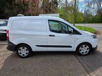 FORD TRANSIT COURIER