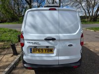 FORD TRANSIT COURIER