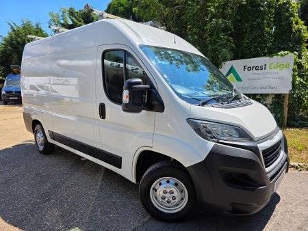 PEUGEOT
